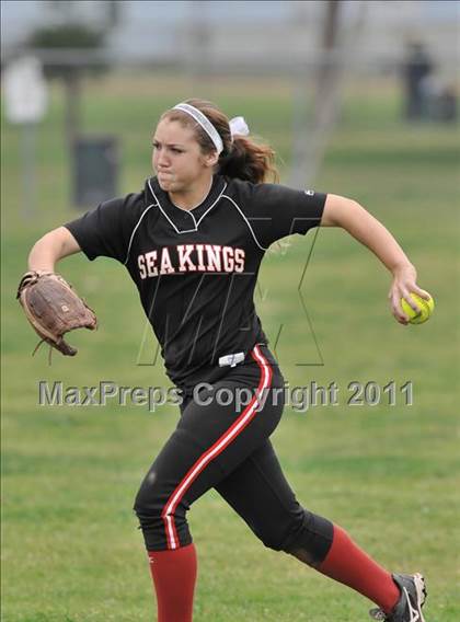 Thumbnail 1 in Palos Verdes vs. Valley Christian (Downey Tournament) photogallery.
