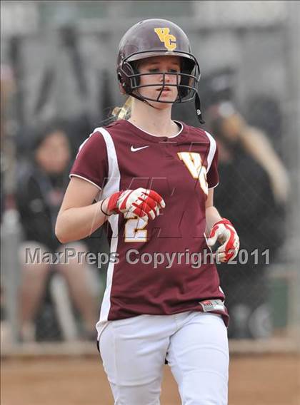 Thumbnail 2 in Palos Verdes vs. Valley Christian (Downey Tournament) photogallery.