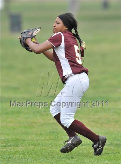 Thumbnail 1 in Palos Verdes vs. Valley Christian (Downey Tournament) photogallery.