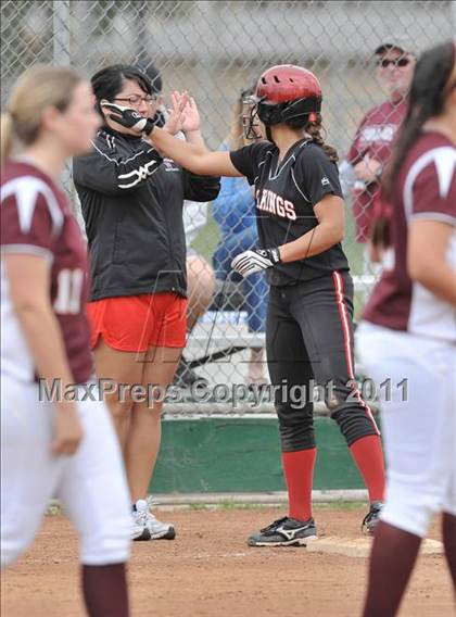 Thumbnail 1 in Palos Verdes vs. Valley Christian (Downey Tournament) photogallery.