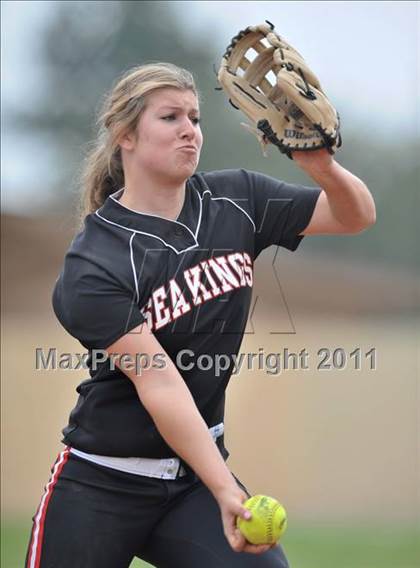 Thumbnail 2 in Palos Verdes vs. Valley Christian (Downey Tournament) photogallery.