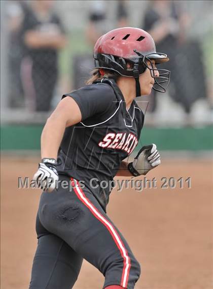 Thumbnail 3 in Palos Verdes vs. Valley Christian (Downey Tournament) photogallery.