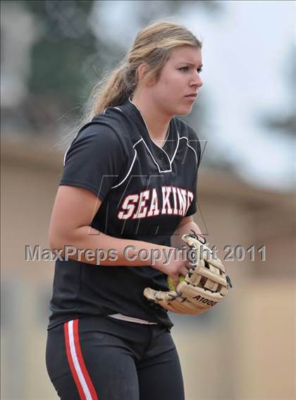 Thumbnail 1 in Palos Verdes vs. Valley Christian (Downey Tournament) photogallery.