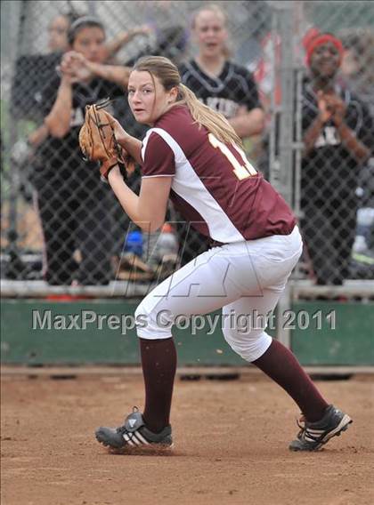 Thumbnail 1 in Palos Verdes vs. Valley Christian (Downey Tournament) photogallery.