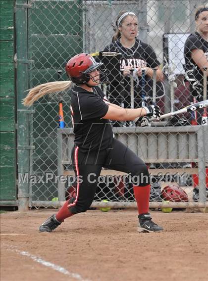 Thumbnail 3 in Palos Verdes vs. Valley Christian (Downey Tournament) photogallery.