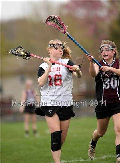 Thumbnail 2 in Fitch vs East Lyme photogallery.