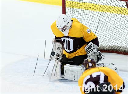 Thumbnail 1 in Chaminade vs DeSmet Jesuit (Challenge Cup Semifinal Game 2) photogallery.