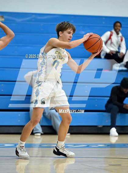 Thumbnail 3 in Golden Sierra @ Center photogallery.