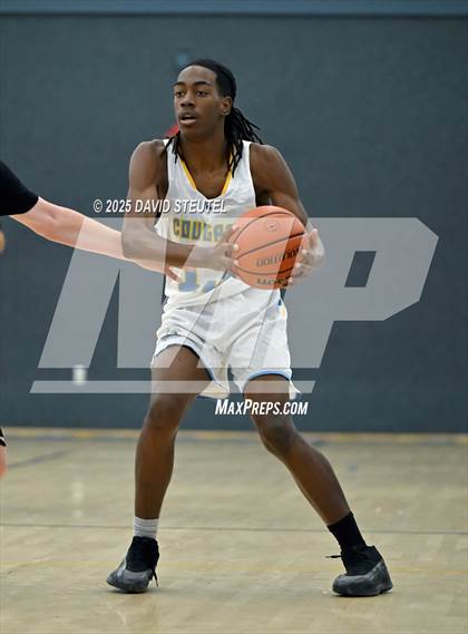 Thumbnail 1 in Golden Sierra @ Center photogallery.