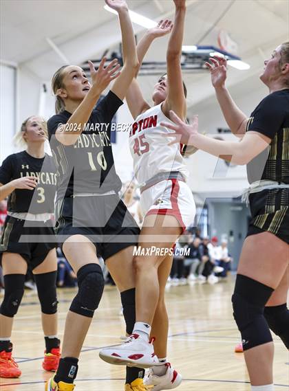 Thumbnail 2 in Tipton vs Northeast (Cairo) photogallery.