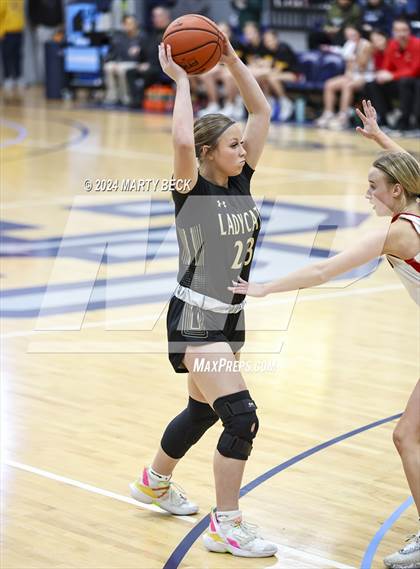 Thumbnail 2 in Tipton vs Northeast (Cairo) photogallery.