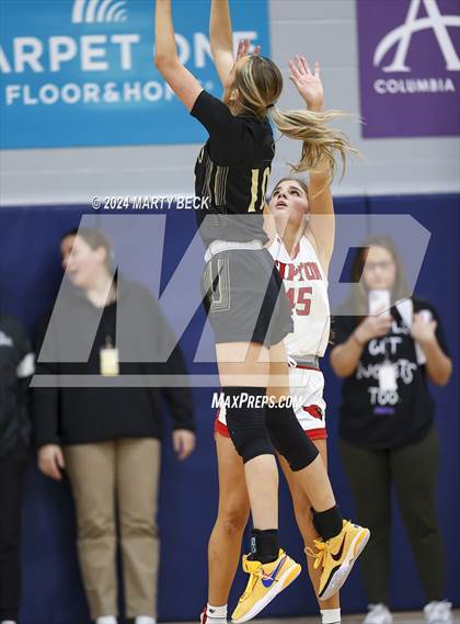 Thumbnail 1 in Tipton vs Northeast (Cairo) photogallery.