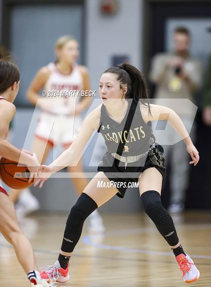 Thumbnail 1 in Tipton vs Northeast (Cairo) photogallery.