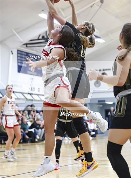 Thumbnail 1 in Tipton vs Northeast (Cairo) photogallery.
