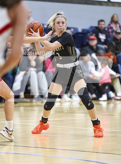Thumbnail 3 in Tipton vs Northeast (Cairo) photogallery.
