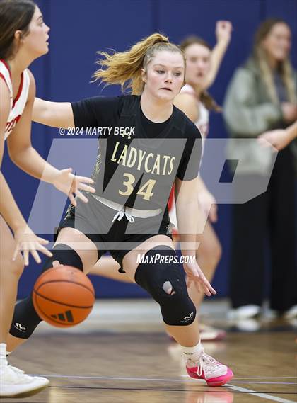 Thumbnail 3 in Tipton vs Northeast (Cairo) photogallery.