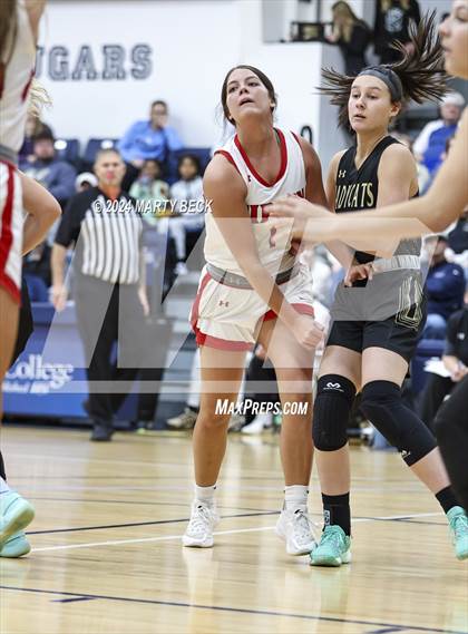 Thumbnail 1 in Tipton vs Northeast (Cairo) photogallery.