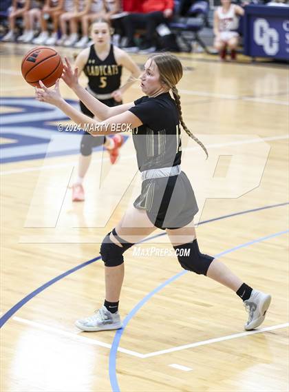 Thumbnail 3 in Tipton vs Northeast (Cairo) photogallery.