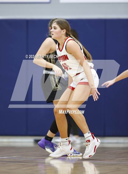 Thumbnail 1 in Tipton vs Northeast (Cairo) photogallery.