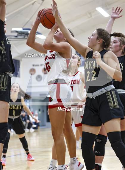 Thumbnail 2 in Tipton vs Northeast (Cairo) photogallery.