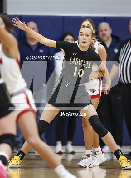 Thumbnail 2 in Tipton vs Northeast (Cairo) photogallery.