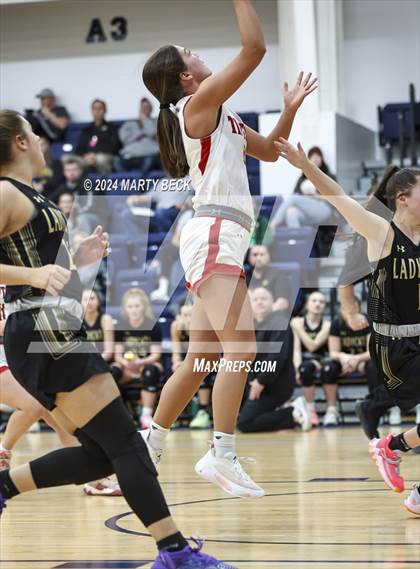 Thumbnail 3 in Tipton vs Northeast (Cairo) photogallery.