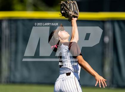 Thumbnail 3 in Saint Francis vs San Ramon Valley (CIF NorCal Division 1 Round 1) photogallery.