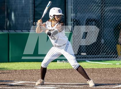 Thumbnail 3 in Saint Francis vs San Ramon Valley (CIF NorCal Division 1 Round 1) photogallery.