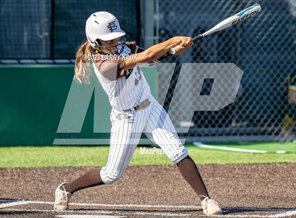 Thumbnail 1 in Saint Francis vs San Ramon Valley (CIF NorCal Division 1 Round 1) photogallery.
