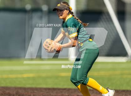 Thumbnail 3 in Saint Francis vs San Ramon Valley (CIF NorCal Division 1 Round 1) photogallery.