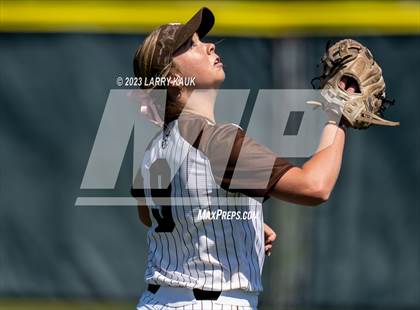 Thumbnail 2 in Saint Francis vs San Ramon Valley (CIF NorCal Division 1 Round 1) photogallery.