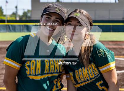 Thumbnail 3 in Saint Francis vs San Ramon Valley (CIF NorCal Division 1 Round 1) photogallery.