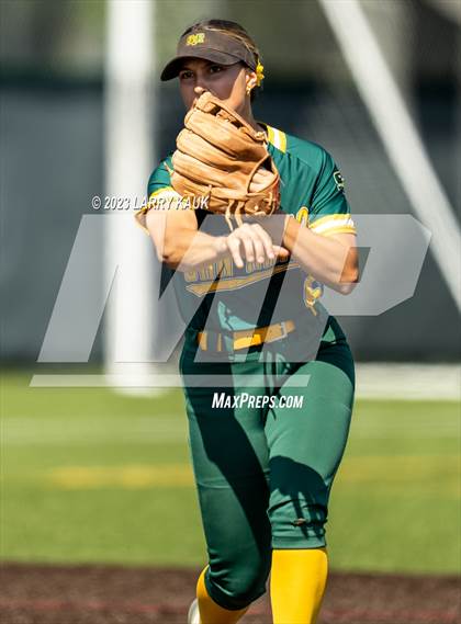 Thumbnail 2 in Saint Francis vs San Ramon Valley (CIF NorCal Division 1 Round 1) photogallery.