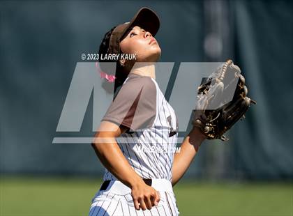 Thumbnail 2 in Saint Francis vs San Ramon Valley (CIF NorCal Division 1 Round 1) photogallery.