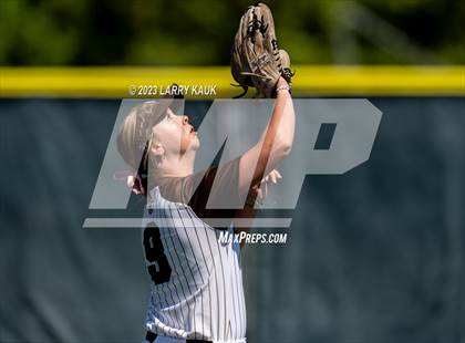 Thumbnail 1 in Saint Francis vs San Ramon Valley (CIF NorCal Division 1 Round 1) photogallery.