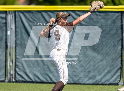 Thumbnail 3 in Saint Francis vs San Ramon Valley (CIF NorCal Division 1 Round 1) photogallery.