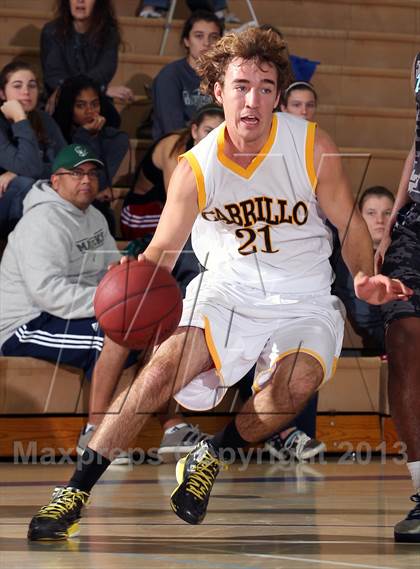 Thumbnail 2 in Eastlake vs Cabrillo (MaxPreps Holiday Classic) photogallery.