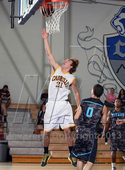 Thumbnail 1 in Eastlake vs Cabrillo (MaxPreps Holiday Classic) photogallery.