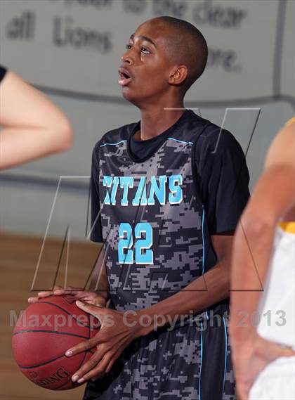 Thumbnail 1 in Eastlake vs Cabrillo (MaxPreps Holiday Classic) photogallery.