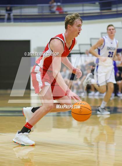 Thumbnail 2 in Madison vs. Bingham (Chargers Tournament of Champions) photogallery.