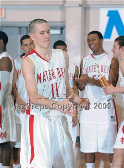 Thumbnail 1 in Mater Dei vs. Foothill (Orange Holiday Classic Championship) photogallery.