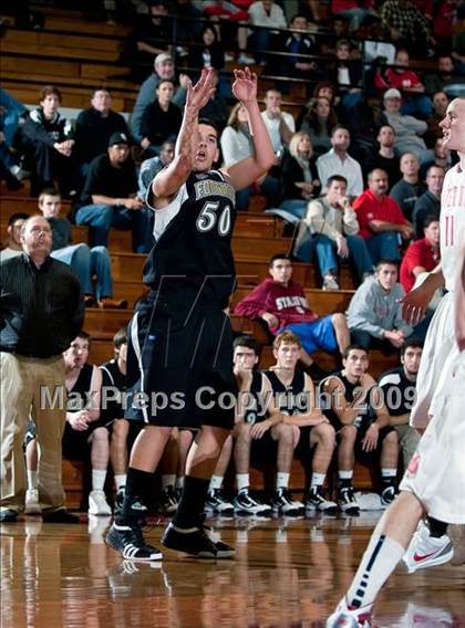 Thumbnail 3 in Mater Dei vs. Foothill (Orange Holiday Classic Championship) photogallery.