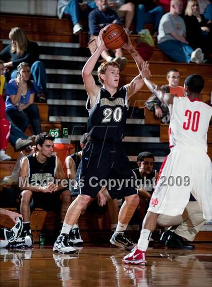 Thumbnail 3 in Mater Dei vs. Foothill (Orange Holiday Classic Championship) photogallery.