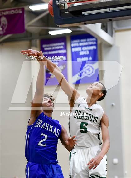 Thumbnail 3 in MacArthur [Douglas] vs Southwest (SAISD Invitational) photogallery.