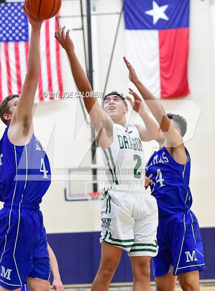 Thumbnail 3 in MacArthur [Douglas] vs Southwest (SAISD Invitational) photogallery.