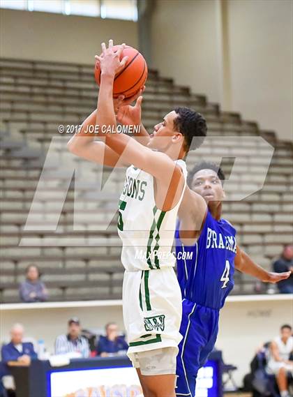 Thumbnail 1 in MacArthur [Douglas] vs Southwest (SAISD Invitational) photogallery.