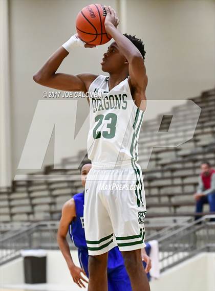 Thumbnail 3 in MacArthur [Douglas] vs Southwest (SAISD Invitational) photogallery.