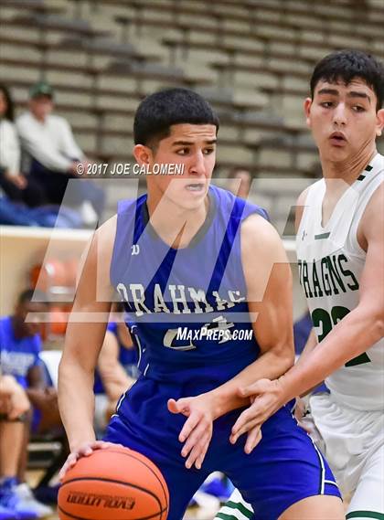 Thumbnail 3 in MacArthur [Douglas] vs Southwest (SAISD Invitational) photogallery.