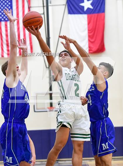 Thumbnail 2 in MacArthur [Douglas] vs Southwest (SAISD Invitational) photogallery.