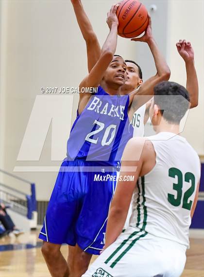 Thumbnail 3 in MacArthur [Douglas] vs Southwest (SAISD Invitational) photogallery.